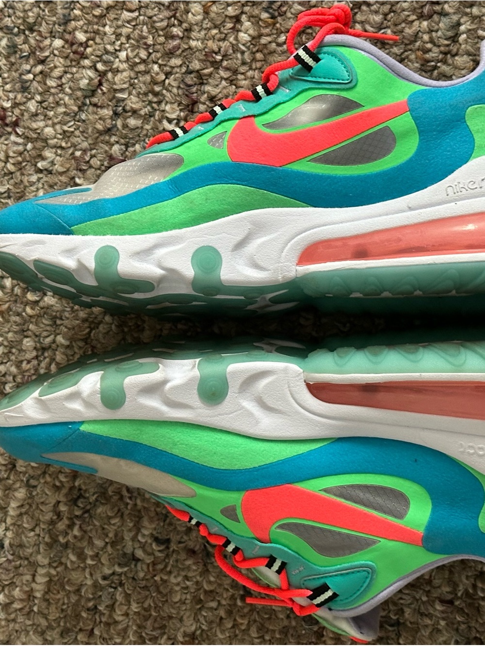 Nike women’s Multicolor Teal, Green and Coral Sneakers - Picture 5 of 8